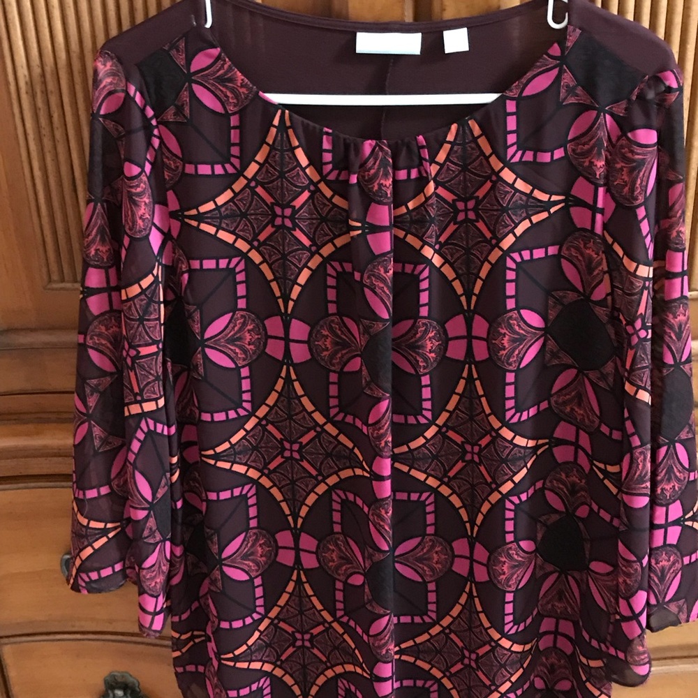 New York & Co 3/4 sheer sleeve. Never worn.